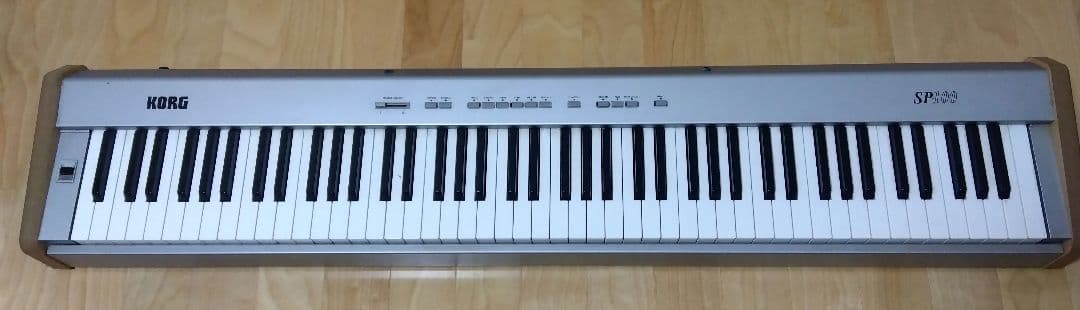 【最終値下げ】電子ピアノ　KORG　SP-100