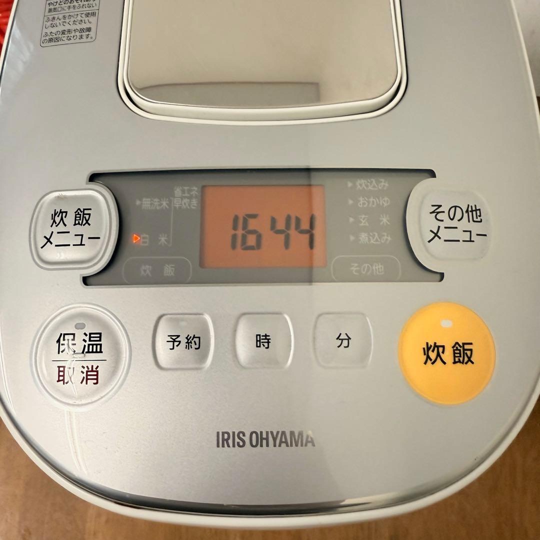 ● 極美品 アイリスオーヤマ 炊飯器 5.5合炊き ERC-IE50-W