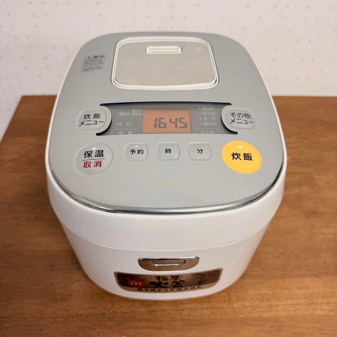 ● 極美品 アイリスオーヤマ 炊飯器 5.5合炊き ERC-IE50-W