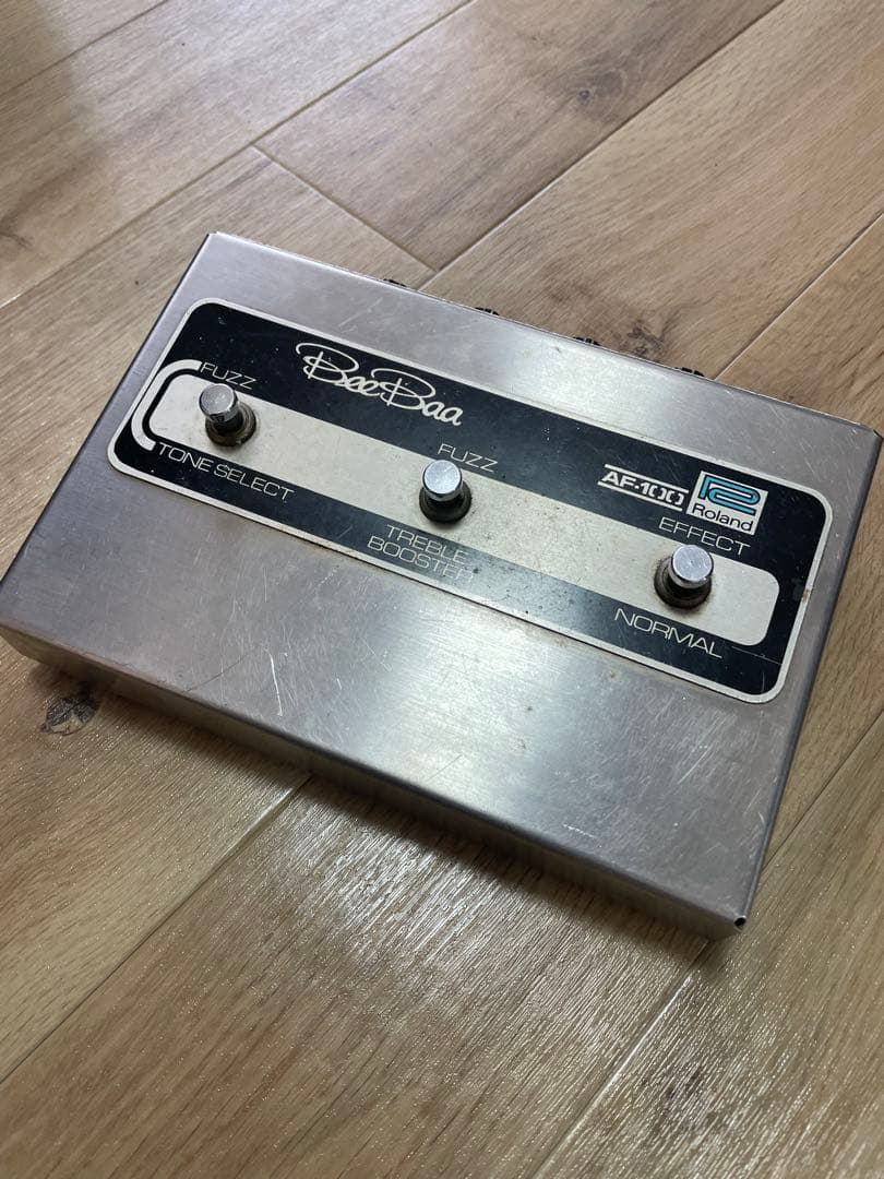 Roland AF-100 BeeBaa Fuzz エフェクター