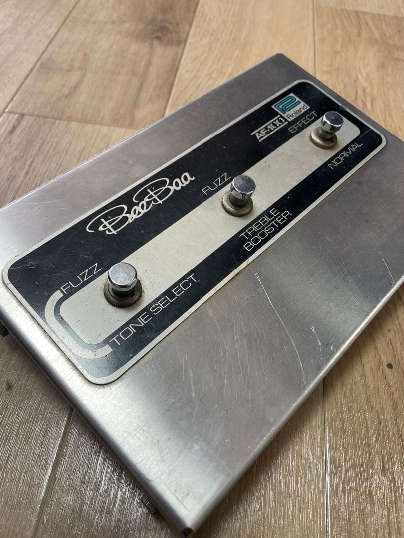 Roland AF-100 BeeBaa Fuzz エフェクター