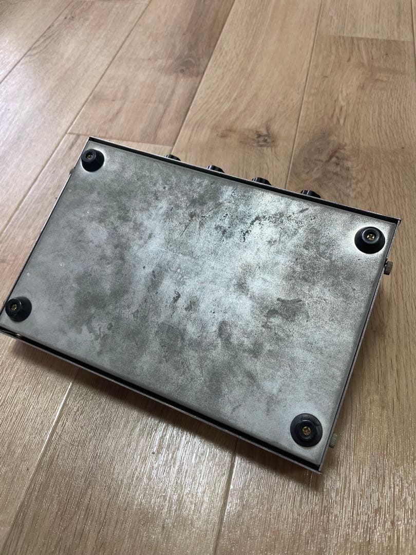 Roland AF-100 BeeBaa Fuzz エフェクター