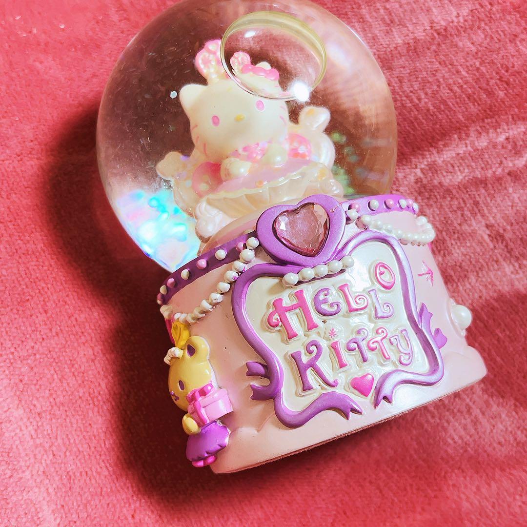 希少激レア　ハローキティ　海外限定スノードーム　エンジェル　ベア　2005年製