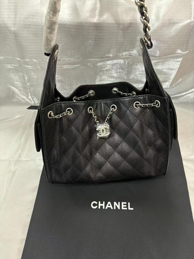極美品 未使用 25SS ブラック キルティング バッグ~~~