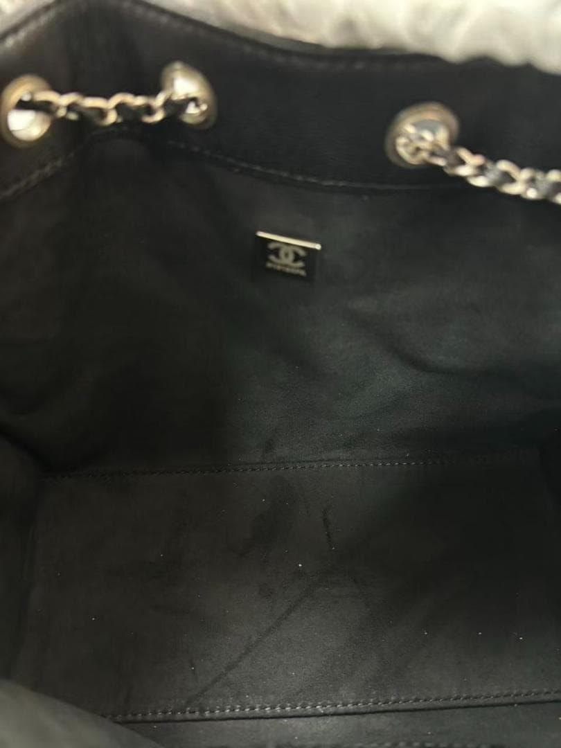 極美品 未使用 25SS ブラック キルティング バッグ~~~