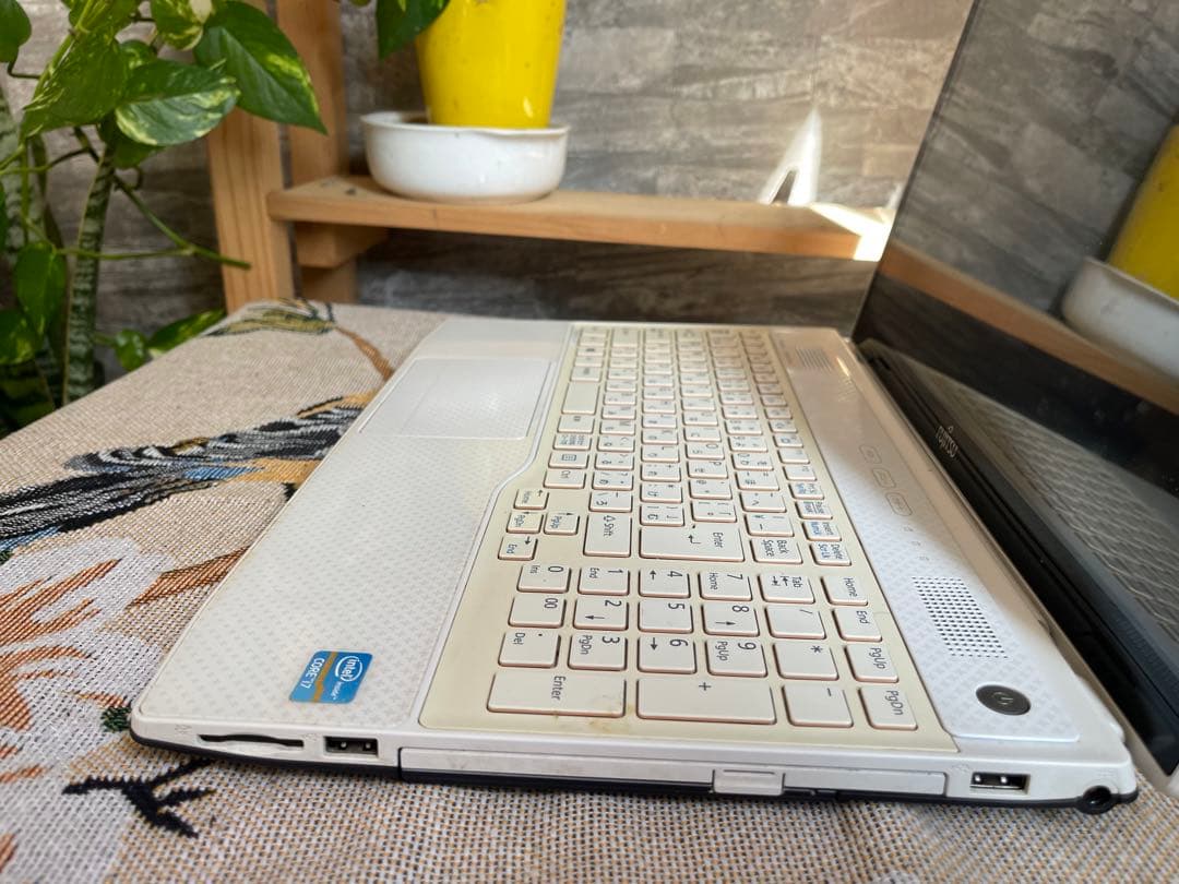 【第2世代Corei7】富士通/ パソコンノ-ト/メモリ8GB HDD1TB