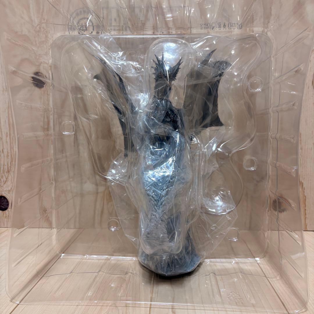 モンスターハンター クリエイターズ クシャルダオラ フィギュア 復刻