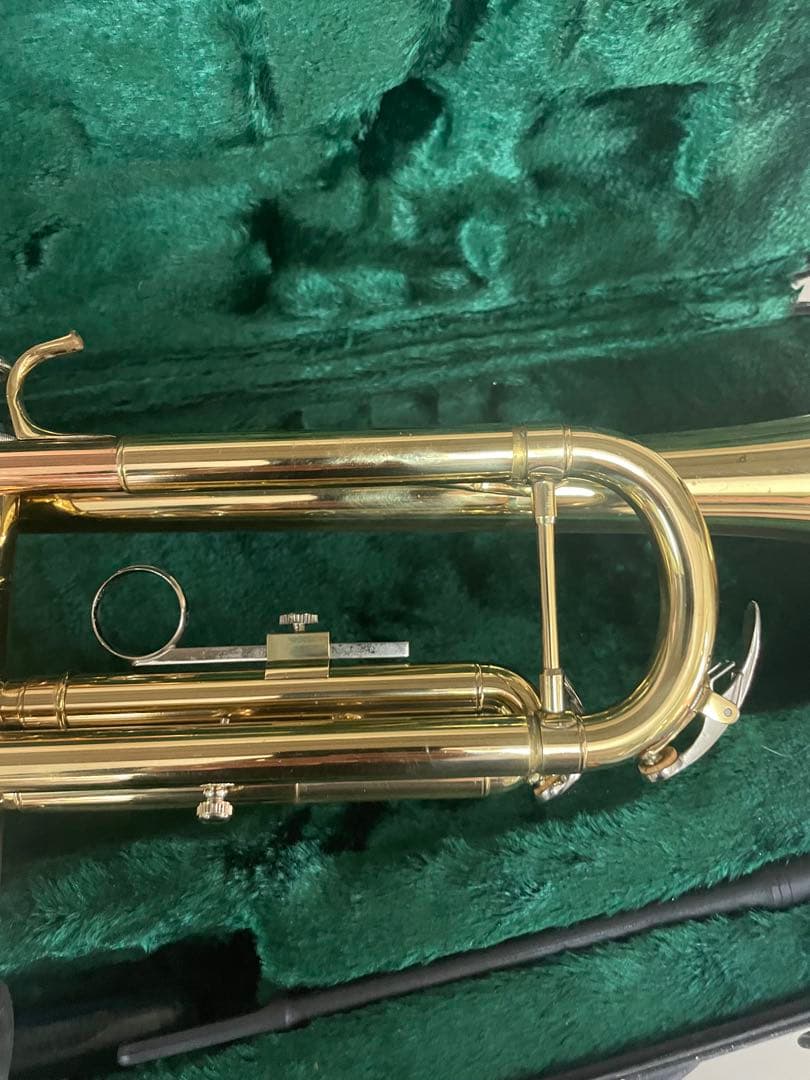 ❷ ケルントナー トランペット 楽器 訳あり 箱付き