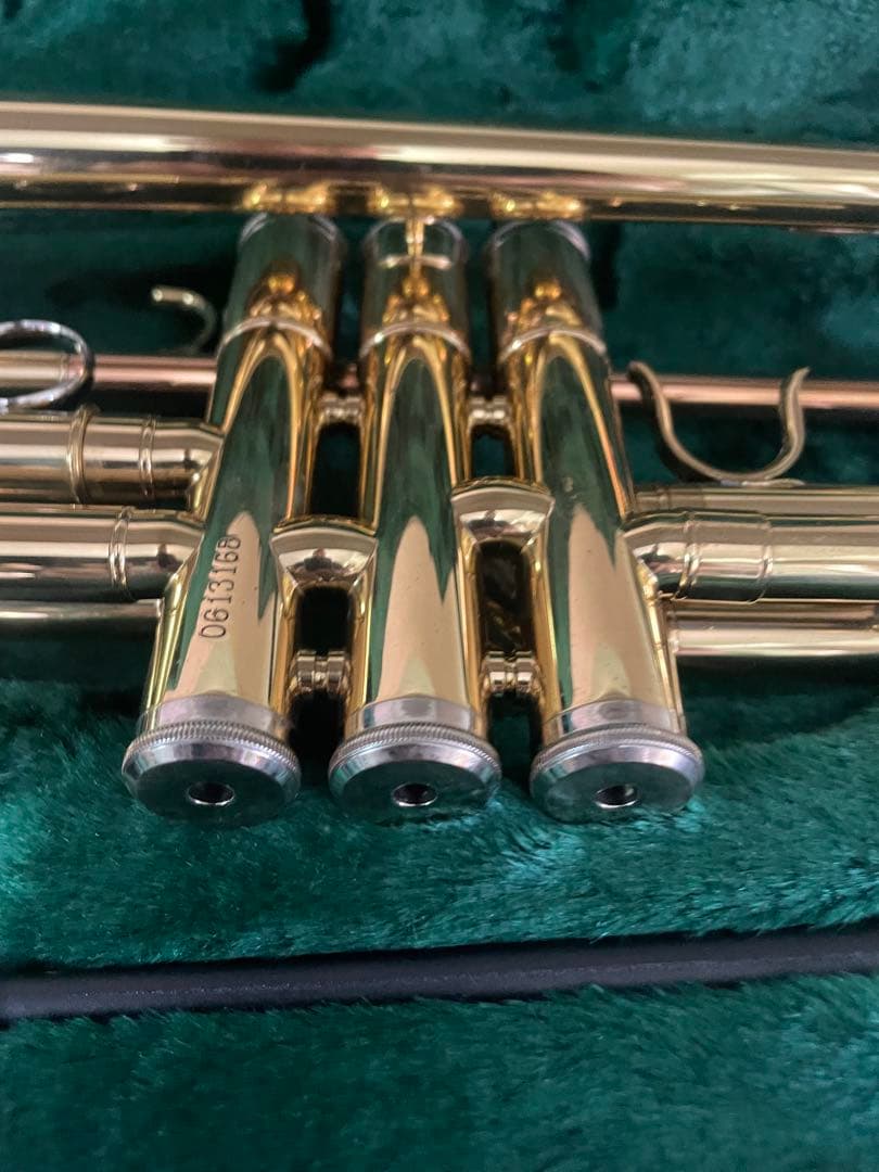 ❷ ケルントナー トランペット 楽器 訳あり 箱付き