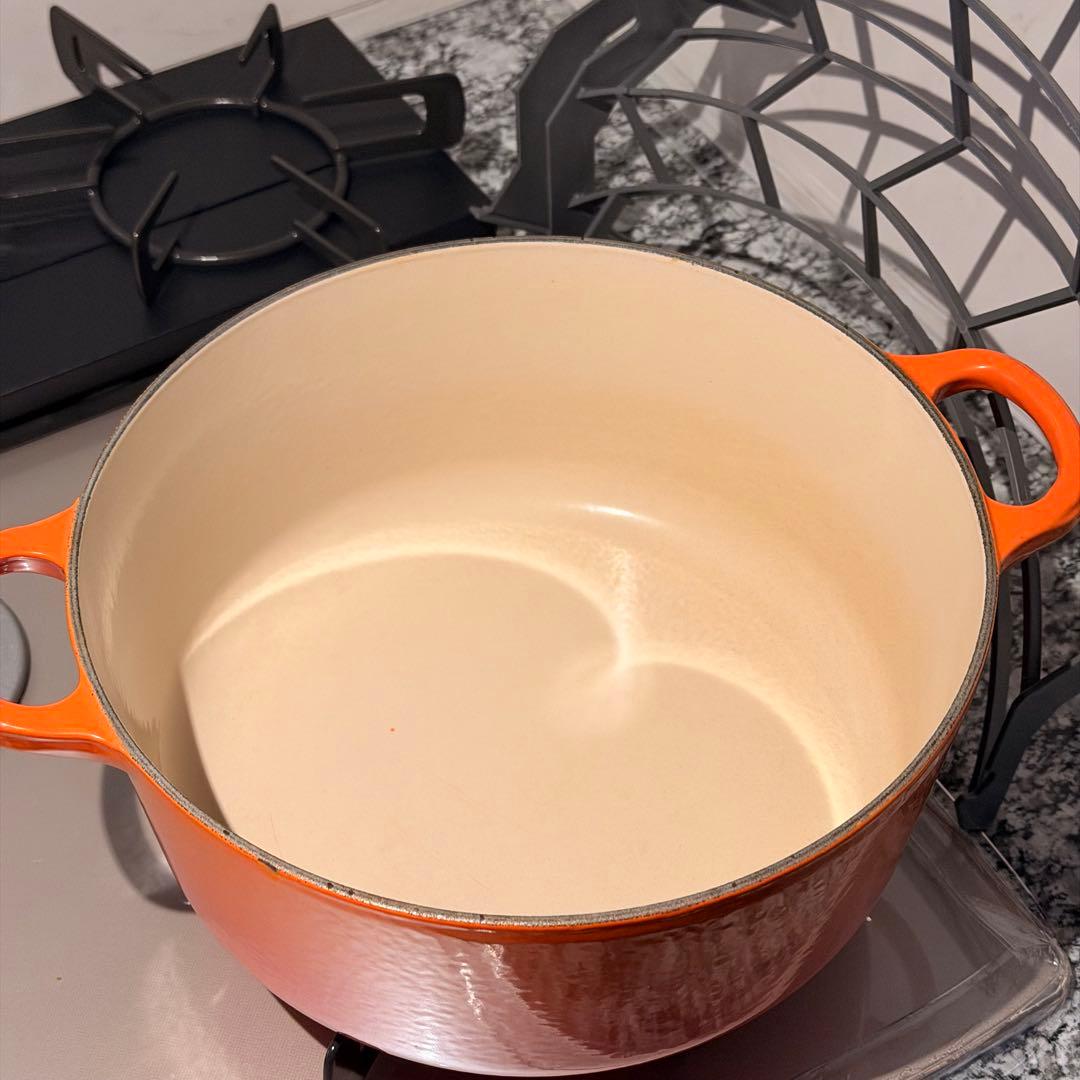 ル・クルーゼ ココットロンド 26cm オレンジ 両手鍋 ホーロー鍋 フランス製