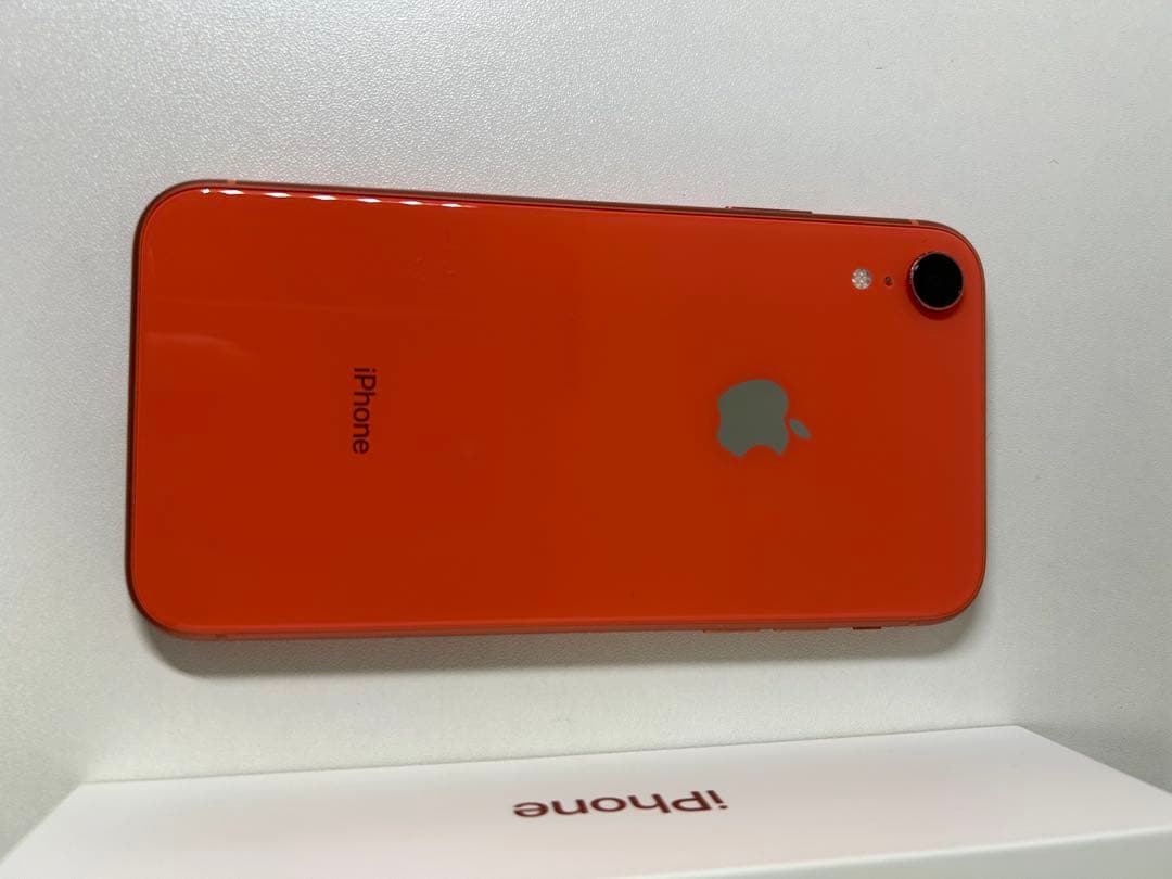 Apple iPhone XR 本体 オレンジ