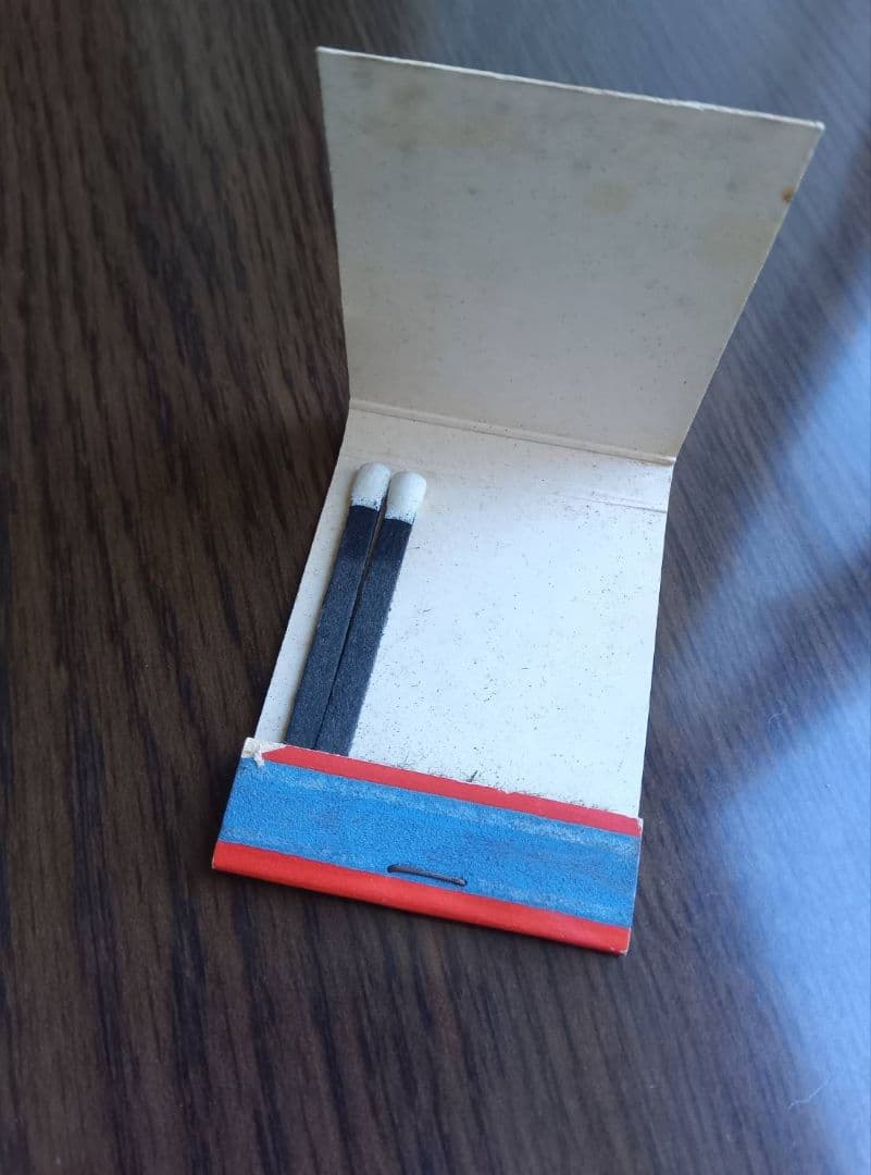 SNACK VAN 　使用済みマッチ