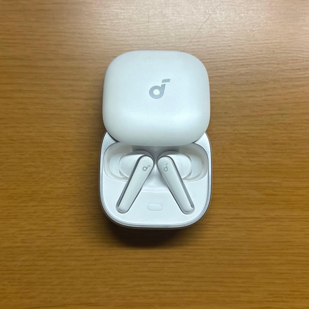 Anker Soundcore Liberty 5 ワイヤレスイヤホン ホワイト