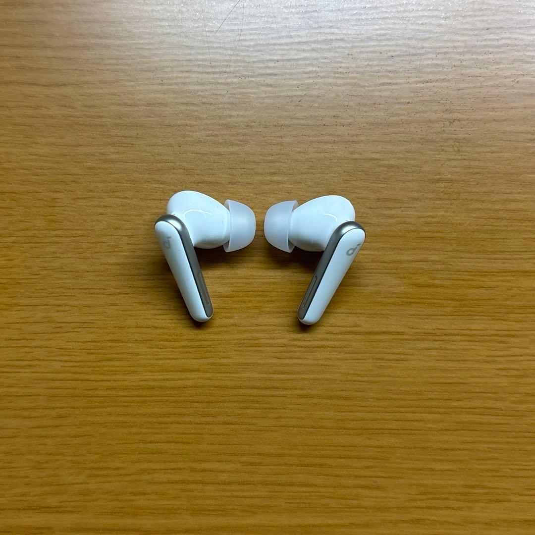 Anker Soundcore Liberty 5 ワイヤレスイヤホン ホワイト