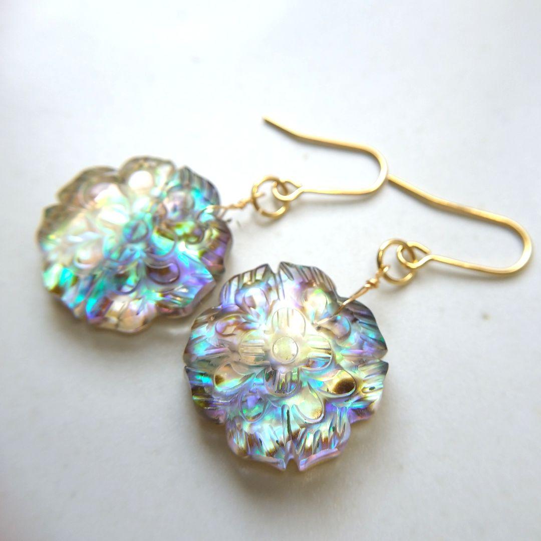 【1点のみ】アバロンとマザーオブパールのトリプレット ピアス