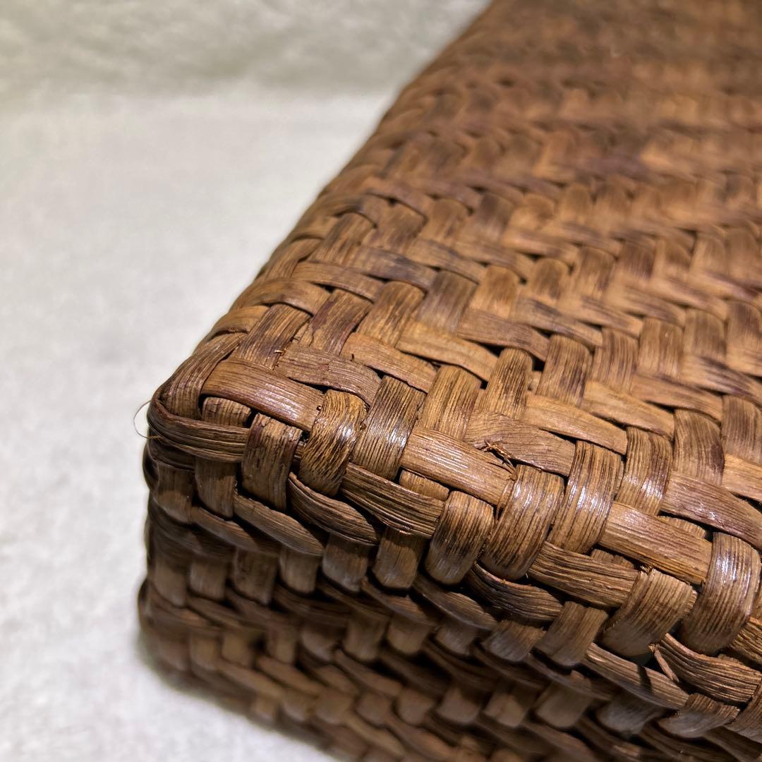 極美品　山葡萄　やまぶどう　カゴバック　大きめ　A4 籠バッグ 天然素材