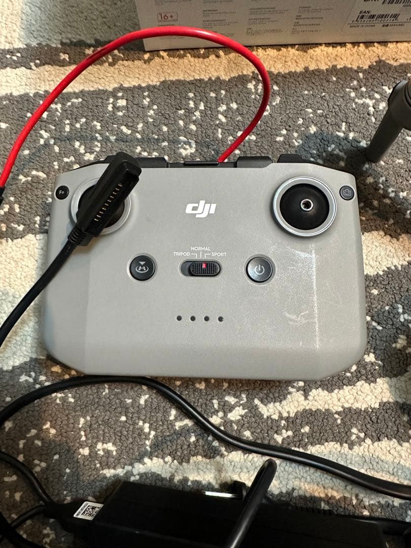 DJI Mavic Air 2 ドローン