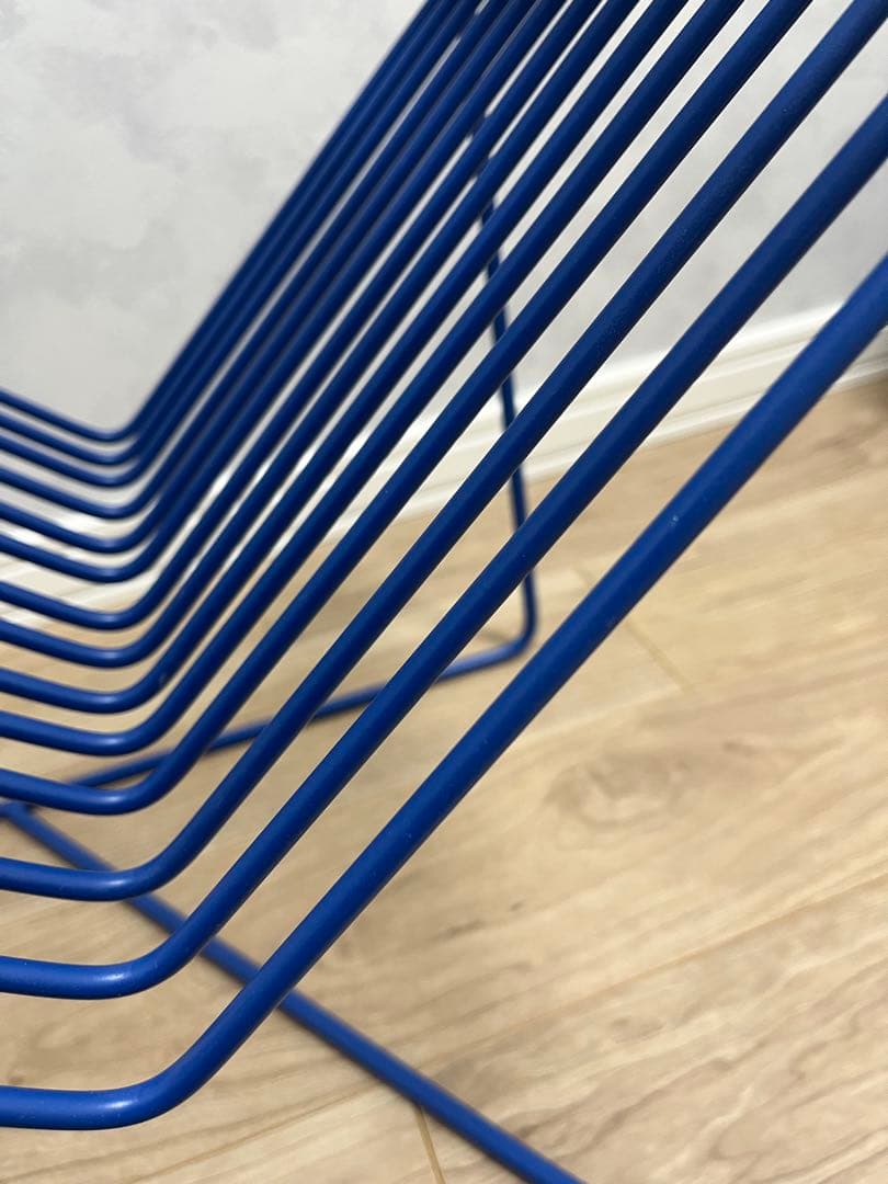 テーブル・机 claro triangle side table classic blue