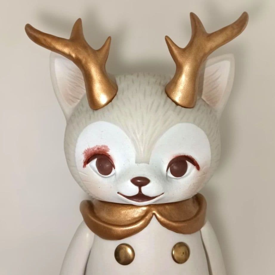 モリス　ひなたかほり　MORRIS The Cat with Antlers