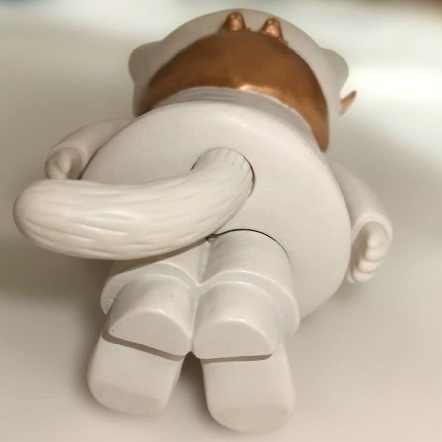 モリス　ひなたかほり　MORRIS The Cat with Antlers