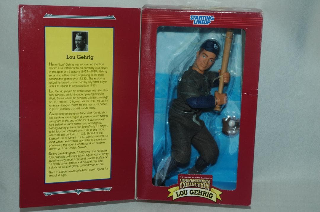 MLB ルー・ゲーリック フィギュア　入手困難　シリアルナンバー付き