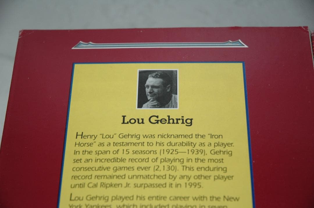 MLB ルー・ゲーリック フィギュア　入手困難　シリアルナンバー付き