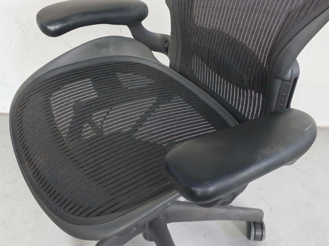 Herman Millerハーマンミラー オフィスチェア ヘッドレスト付き