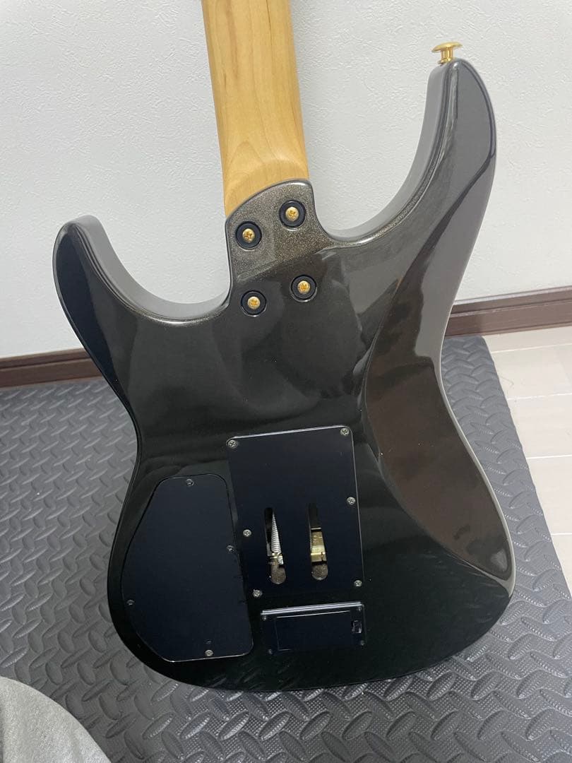 び*ロ様 Barney エレキギター　hide signature model