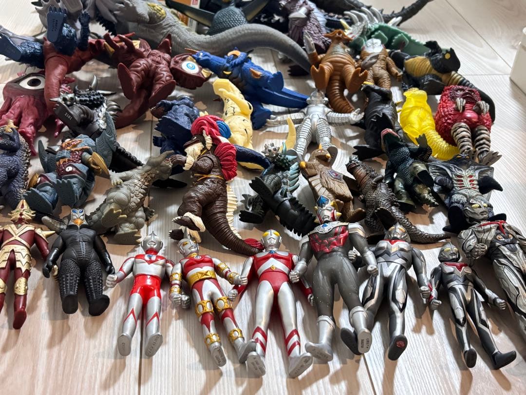 d*7様 ウルトラ怪獣シリーズ ソフビ ウルトラマン まとめて まとめ売り フィ