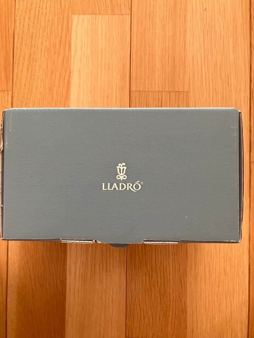 LLADRÓ 少女像 陶器製 置物