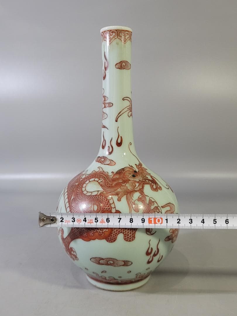 古い中国 赤絵 龍紋 花瓶 PR041