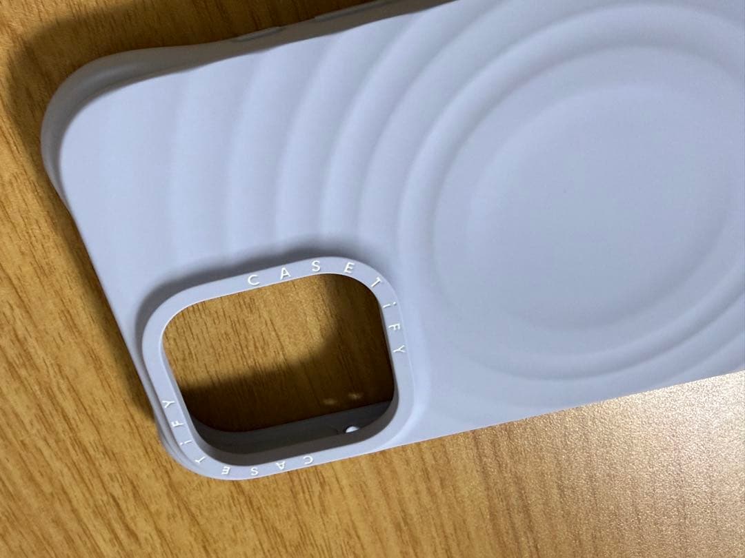 超美品CASETiFY ウェーブ iPhone 16 Pro Max ケース