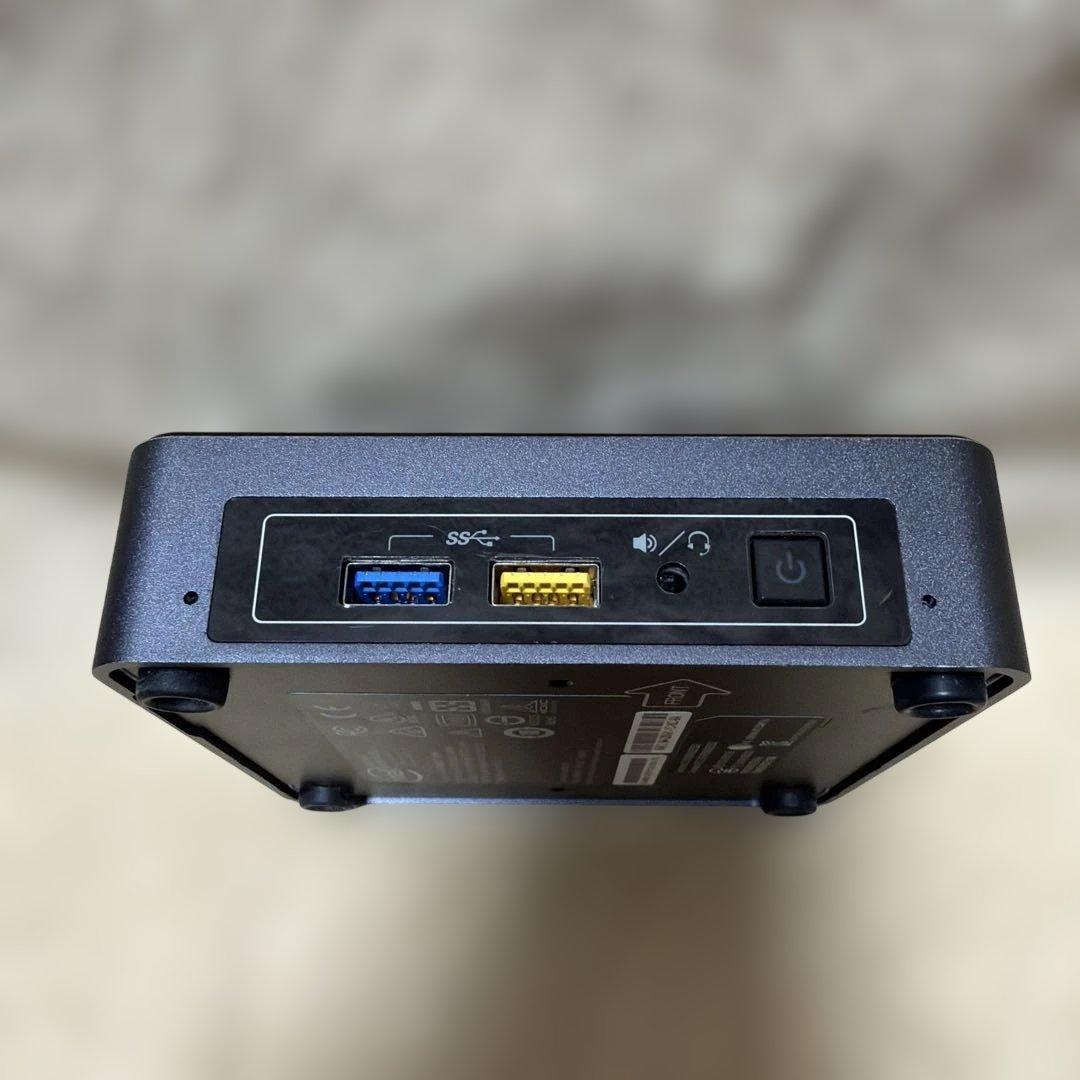 【動作確認済】　Intel NUC7i5BNK ミニPC