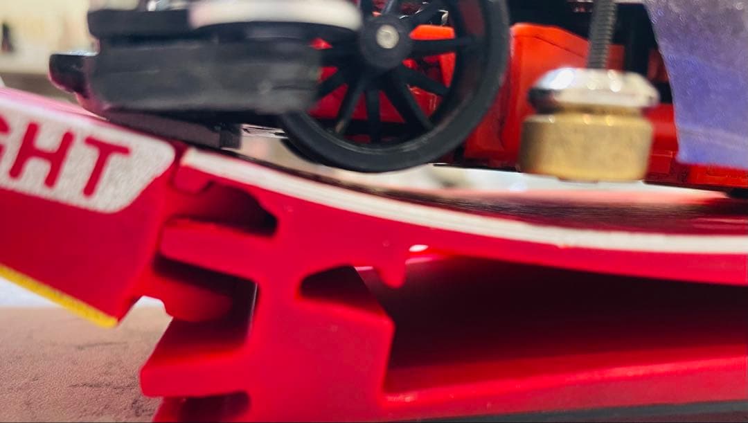 ミニ四駆　MSスギヤマ式フレキ　V字カット鳥居残し　３バネスラダン　１軸アンカー