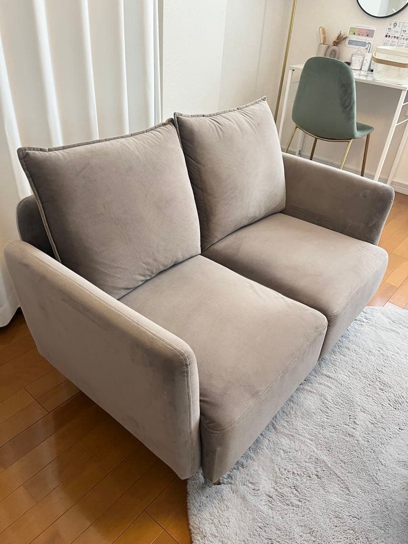 美品☆ロウヤ　2人掛けソファー　ベルベッド　グレー