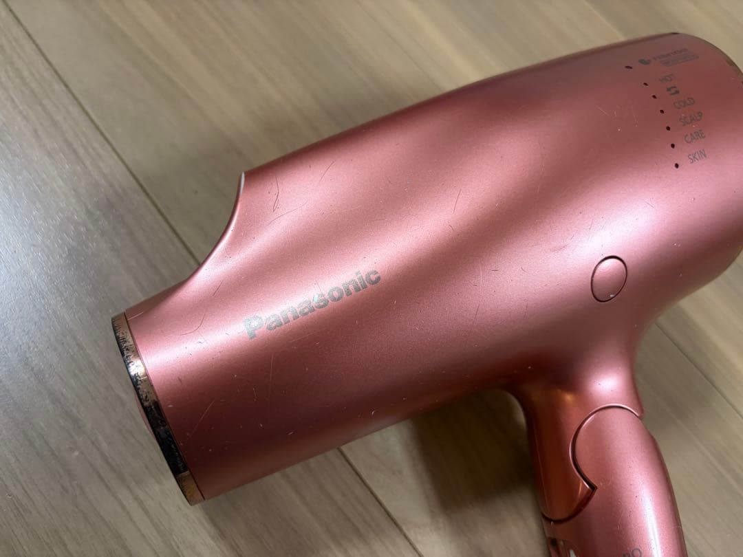 ★分解清掃済・送料無料★お洒落　パナソニック　高浸透ナノイー　ヘアードライヤー