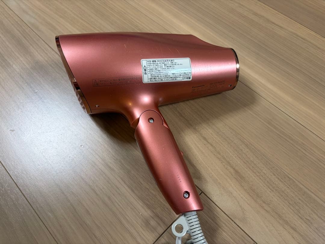 ★分解清掃済・送料無料★お洒落　パナソニック　高浸透ナノイー　ヘアードライヤー