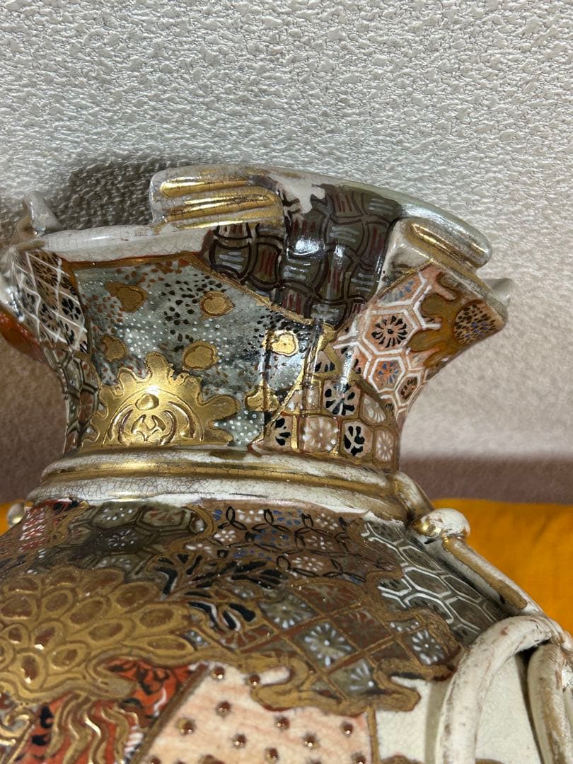 幕末　薩摩焼　金彩人物紋大瓶　高さ約41cm 共箱　送料込み250108