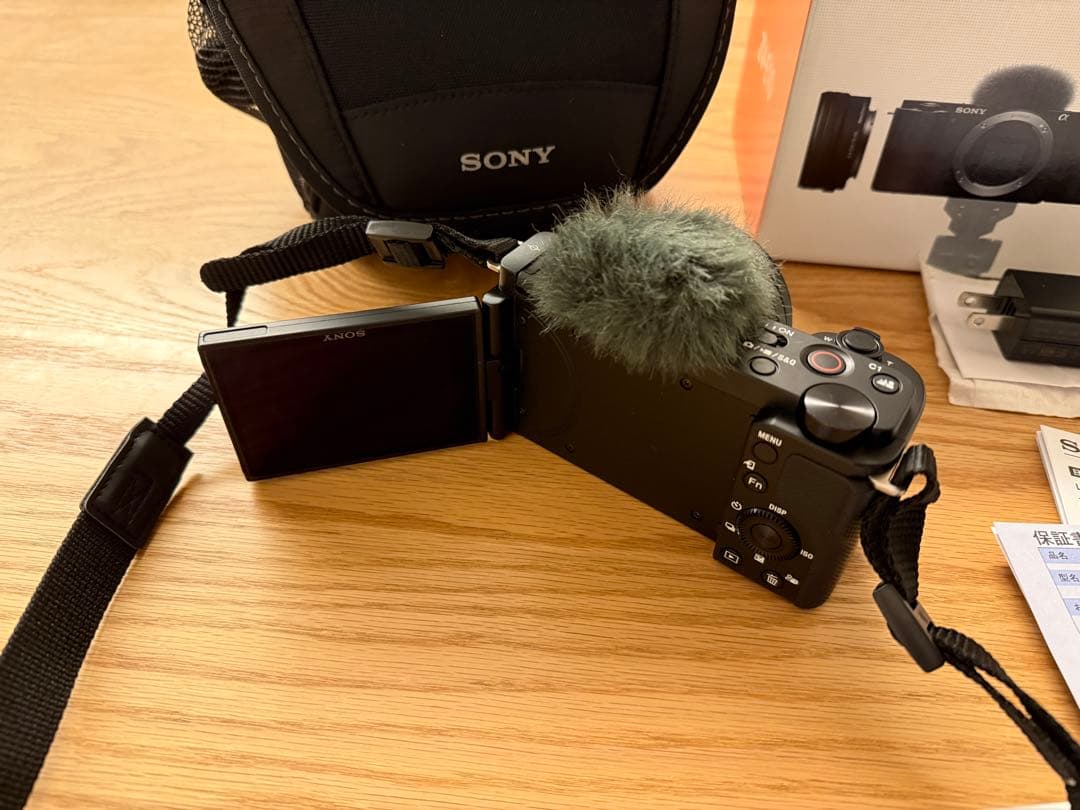 SONY ZV-E10パワーズームレンズキット ブラック