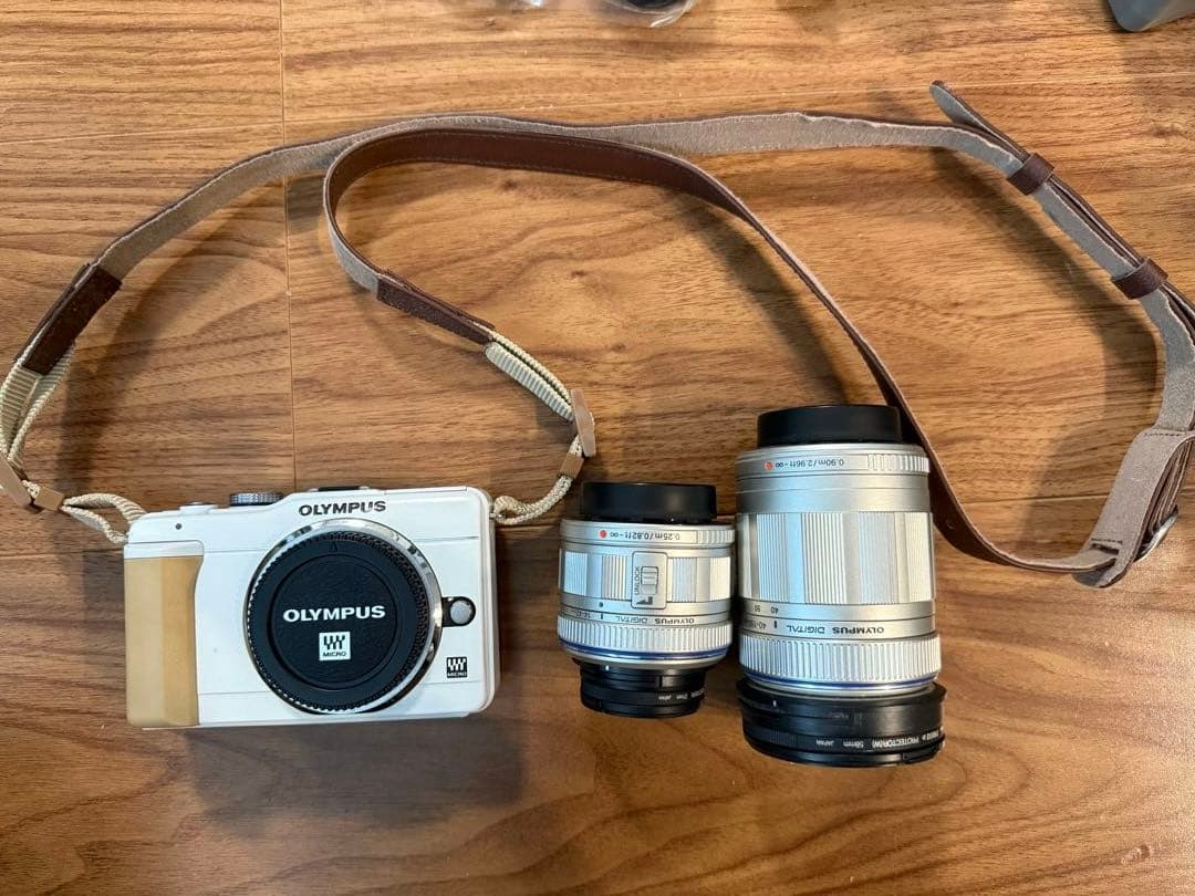 Olympus E-PL1s ミラーレス一眼 ホワイト