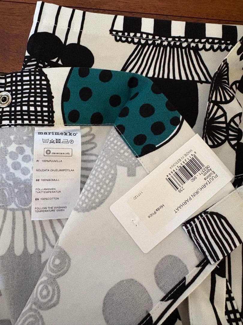 marimekko マリメッコ　エプロン　プータルフリン パルハート