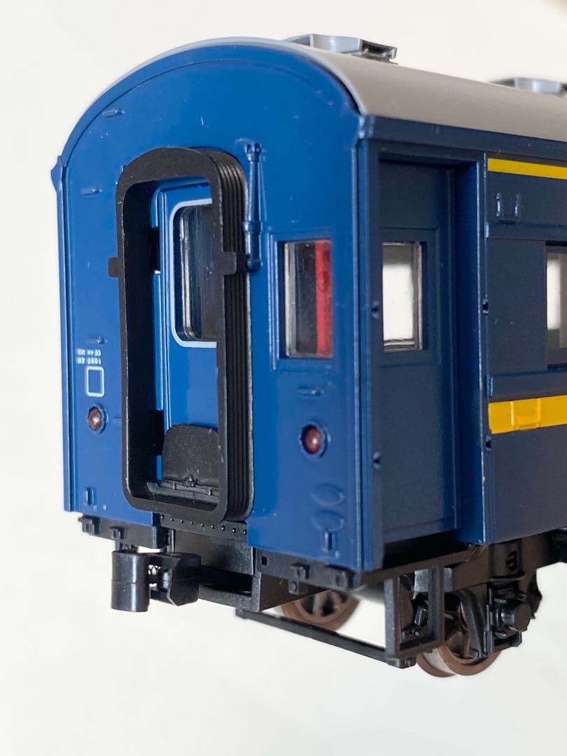 トラムウェイ 国鉄オヤ33 (オハニ36改造タイプ) 青15号　新品HOゲージ
