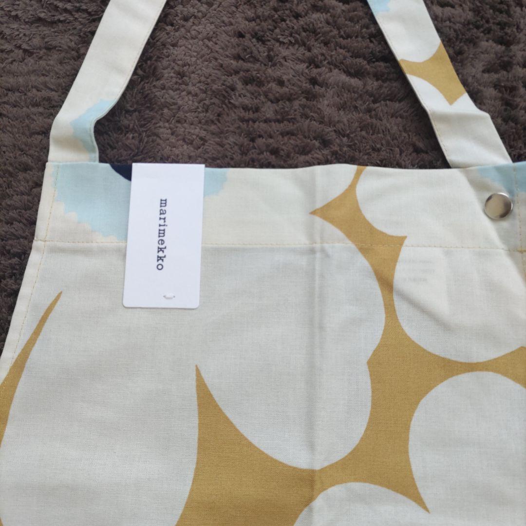 マリメッコ 花柄エプロン PIENI UNIKKO ESILIINA