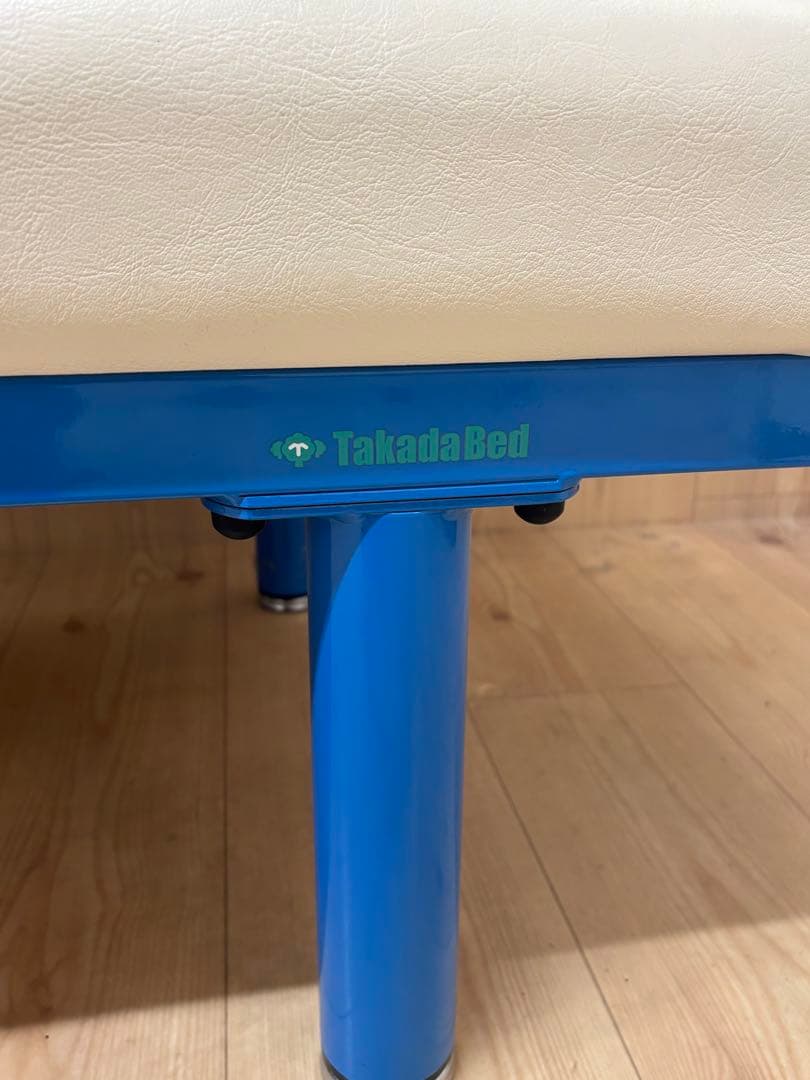 【今月末まで】直接取引き限定　高田ベッド　ソファ　待合室　整骨院