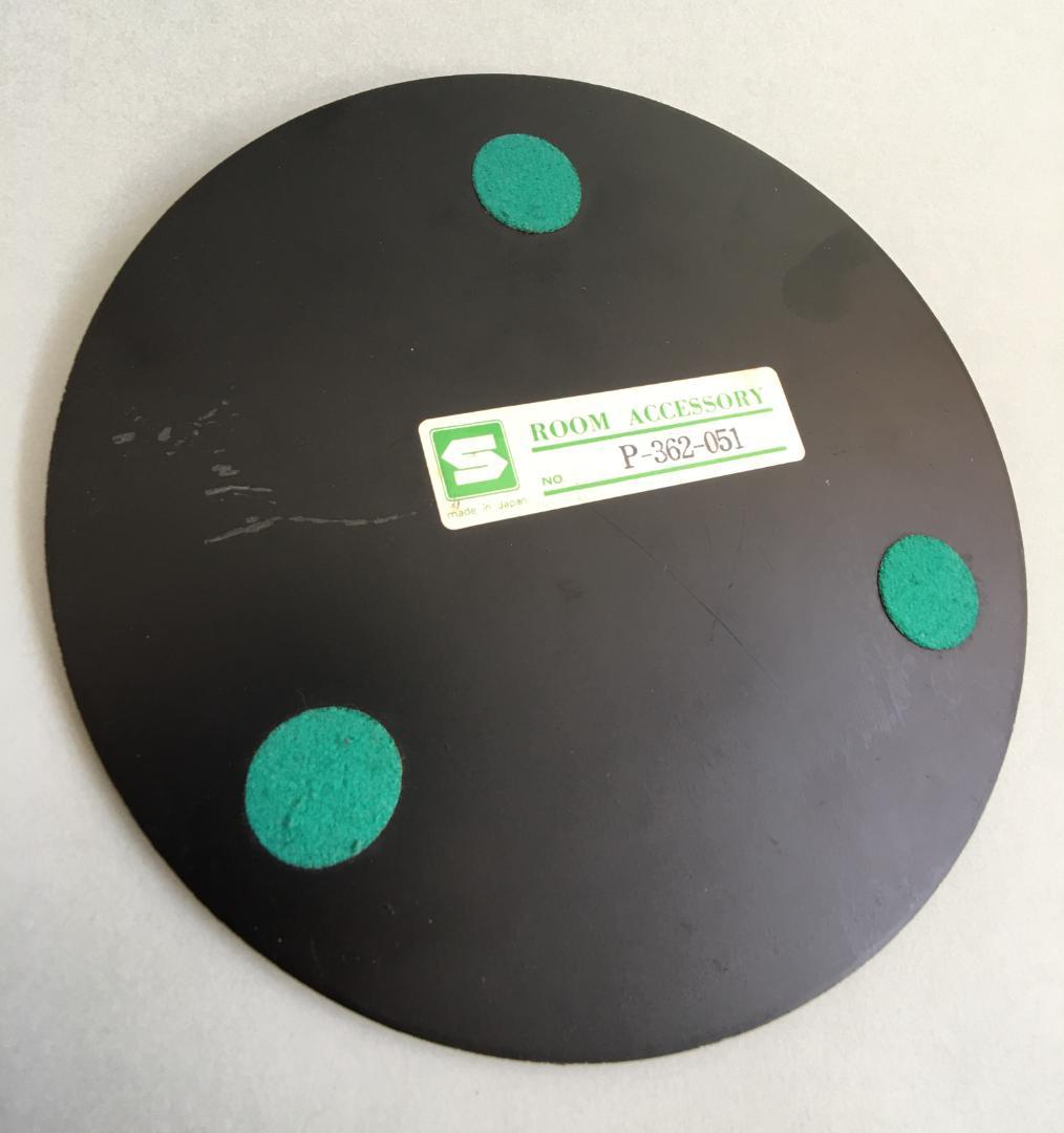 金属製ドールスタンド 台座直径約15cm 中古品 台座は重量のある鉄製ベース