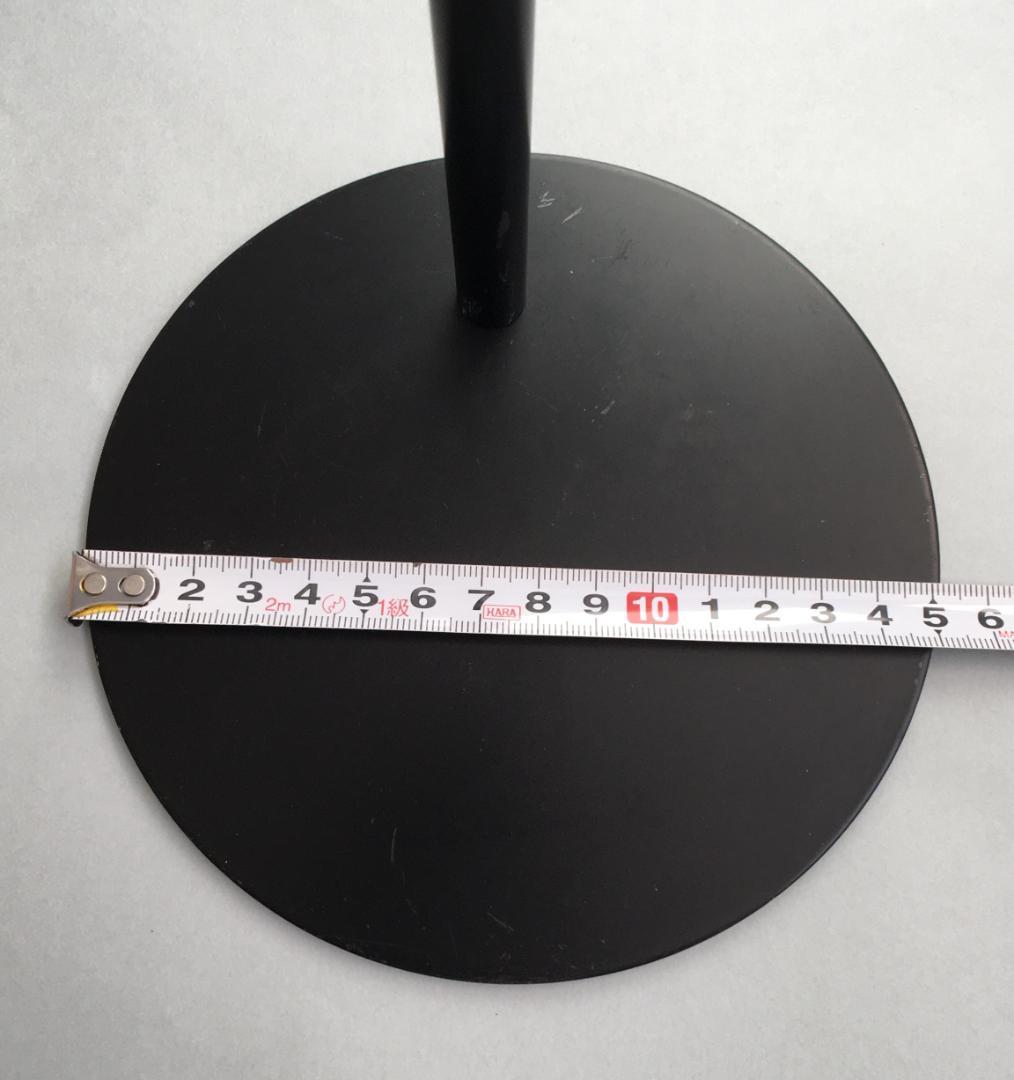金属製ドールスタンド 台座直径約15cm 中古品 台座は重量のある鉄製ベース