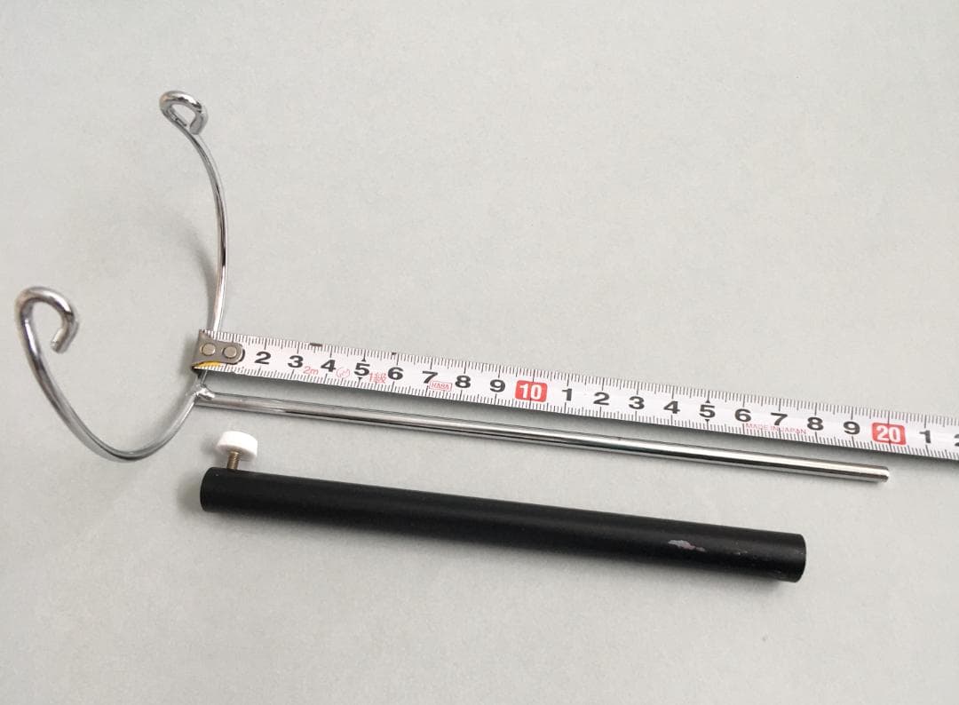 金属製ドールスタンド 台座直径約15cm 中古品 台座は重量のある鉄製ベース