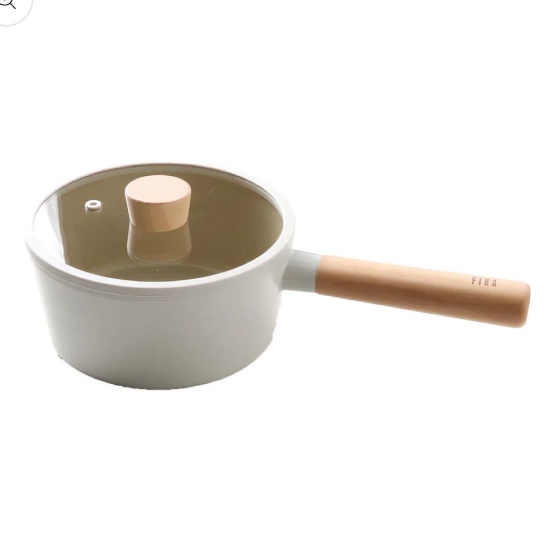 【新品・未使用】●FIKA● セラミックスープパン（片手鍋） 18cm ホワイト