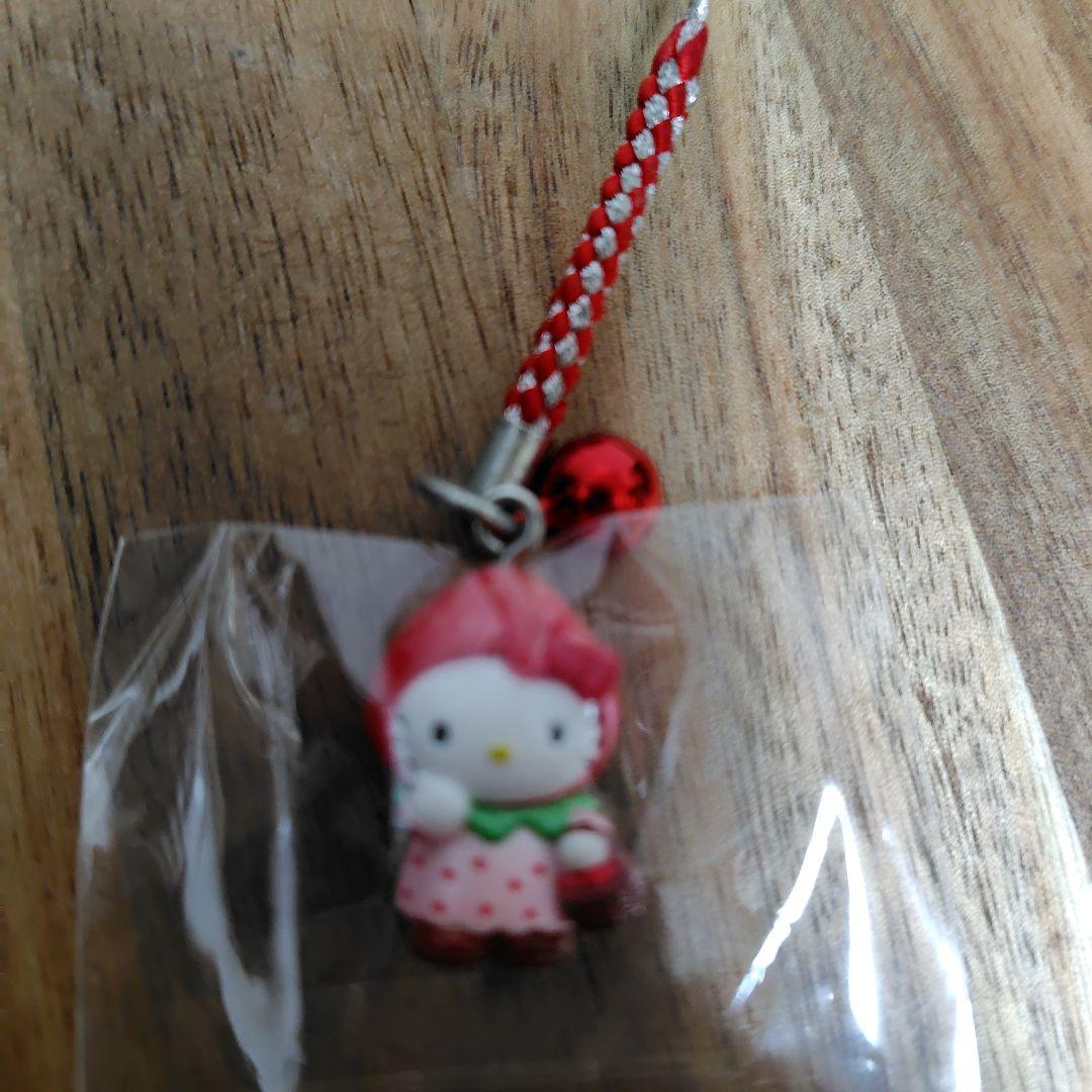レア　貴重　限定 キティ　いちご　ご当地　根付　ストラップ