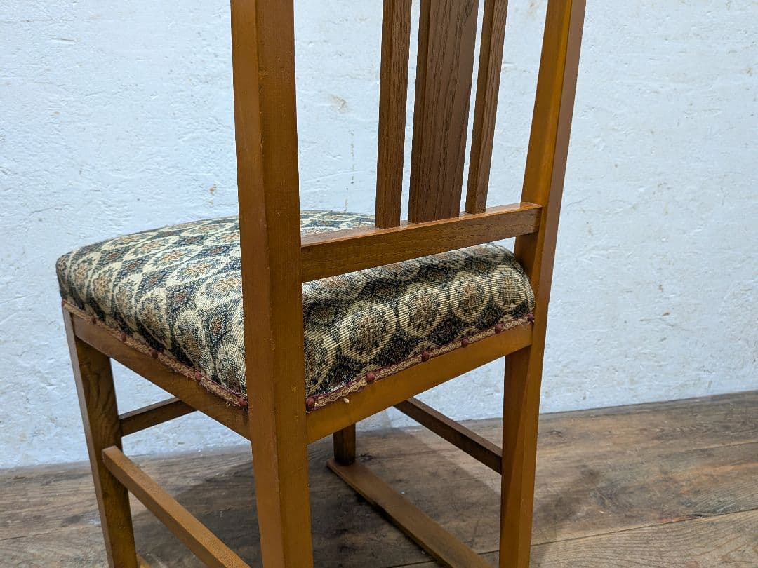 1118 ヴィンテージ　当時物　木製チェア　椅子　イス　レトロ　古家具　カフェ